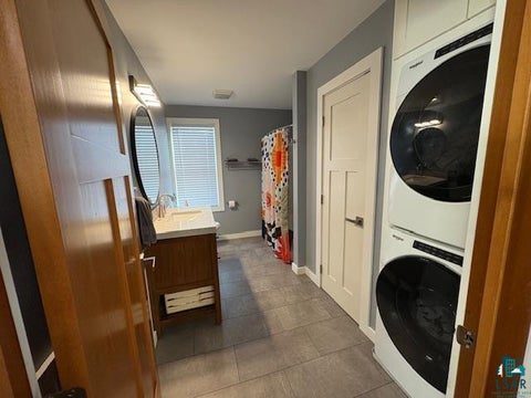 Tiny photo for 815 7th St, Two Harbors, MN 55616 (MLS # 6127441)