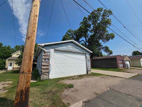 Tiny photo for 824 13th St N St, Virginia, MN 55792 (MLS # 6127169)