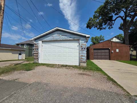 Tiny photo for 824 13th St N St, Virginia, MN 55792 (MLS # 6127169)