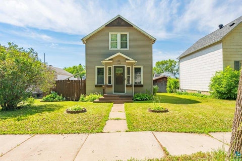 Photo of 508 10th St S, Virginia, MN 55792 (MLS # 6126495)