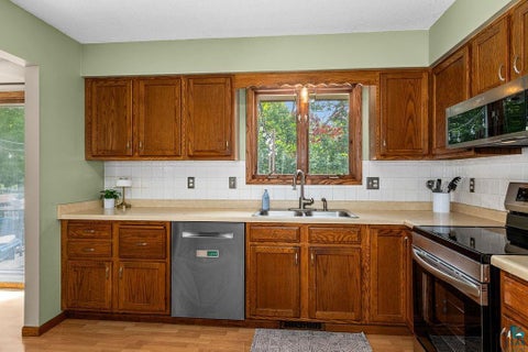 Tiny photo for 2102 N Robin Ave, Duluth, MN 55811 (MLS # 6128108)