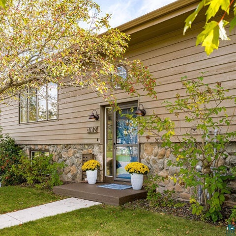 Tiny photo for 2102 N Robin Ave, Duluth, MN 55811 (MLS # 6128108)
