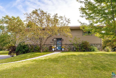 Tiny photo for 2102 N Robin Ave, Duluth, MN 55811 (MLS # 6128108)