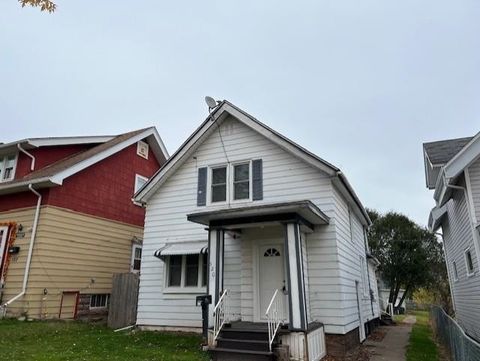 Photo of 520 Winnipeg Ave, Duluth, MN 55806 (MLS # 6122829)