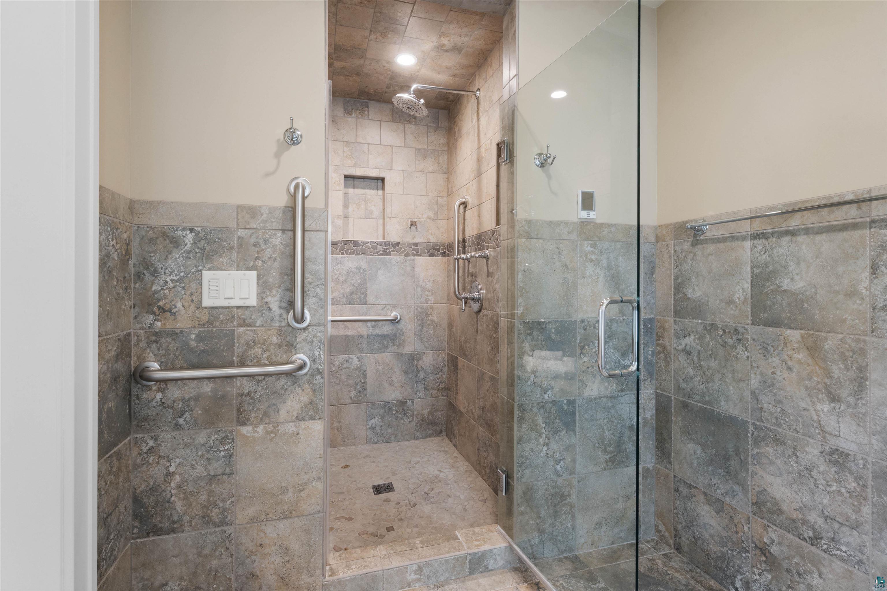 31235 Birch Grove Rd, Washburn, WI, 54891, USA, 4 Bedrooms Bedrooms, ,5 BathroomsBathrooms,Residential,Active,31235 Birch Grove Rd,6125507