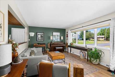 Tiny photo for 3830 Chambersburg Ave, Duluth, MN 55811 (MLS # 6127213)
