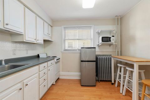 Tiny photo for 1211 E 1st St, Duluth, MN 55805 (MLS # 6122443)