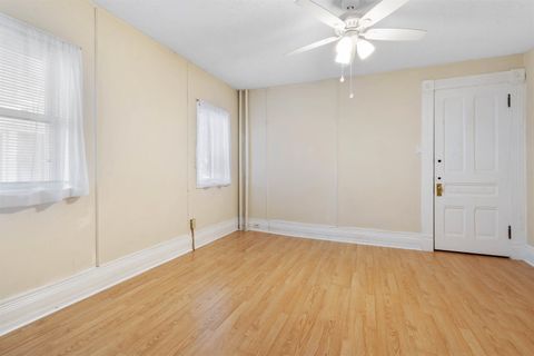 Tiny photo for 1211 E 1st St, Duluth, MN 55805 (MLS # 6122443)