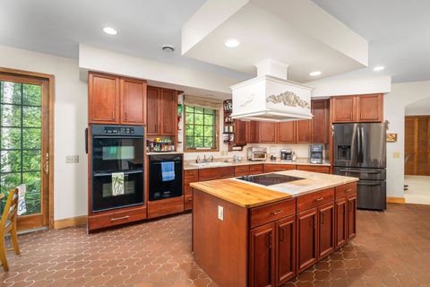 Tiny photo for 5616 McQuade Rd, Duluth, MN 55804 (MLS # 6123595)