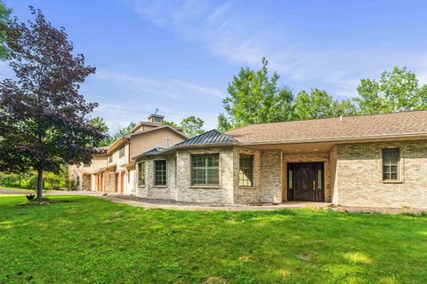 Tiny photo for 5616 McQuade Rd, Duluth, MN 55804 (MLS # 6123595)