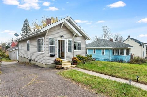 Tiny photo for 116 E Mankato St, Duluth, MN 55803 (MLS # 6122716)