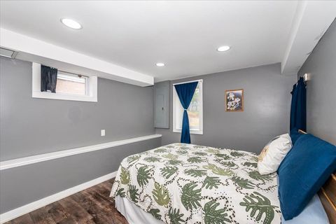 Tiny photo for 116 E Mankato St, Duluth, MN 55803 (MLS # 6122716)