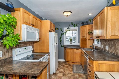 Tiny photo for 116 E Mankato St, Duluth, MN 55803 (MLS # 6122716)
