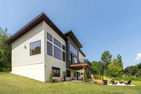 Tiny photo for 814 Pleasant View Rd, Duluth, MN 55803 (MLS # 6126881)