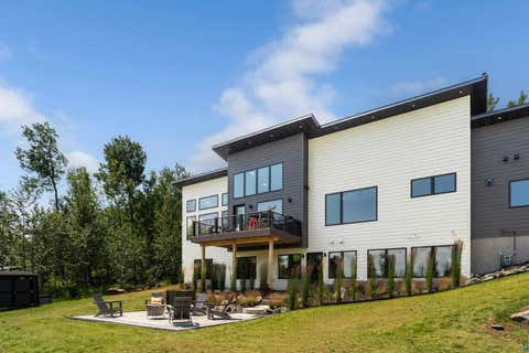 Tiny photo for 814 Pleasant View Rd, Duluth, MN 55803 (MLS # 6126881)