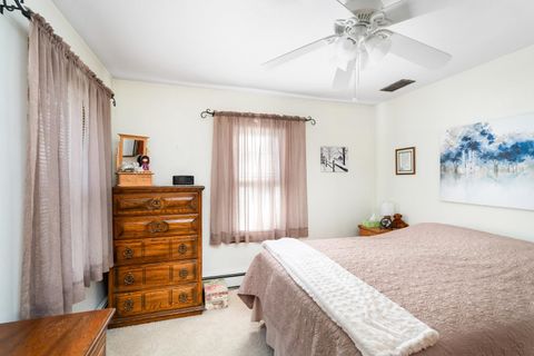 Tiny photo for 993 Scenic Dr, Two Harbors, MN 55616 (MLS # 6122444)