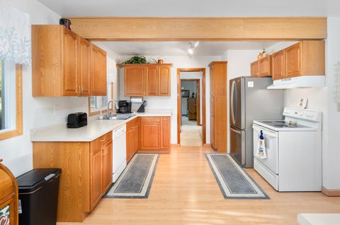 Tiny photo for 993 Scenic Dr, Two Harbors, MN 55616 (MLS # 6122444)