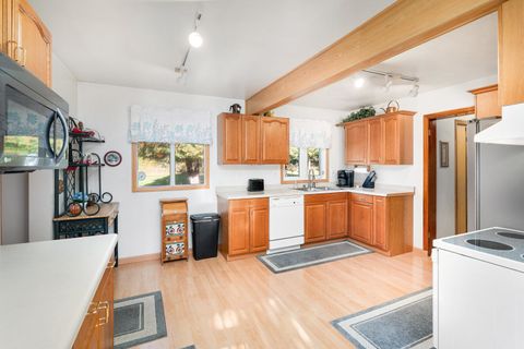 Tiny photo for 993 Scenic Dr, Two Harbors, MN 55616 (MLS # 6122444)