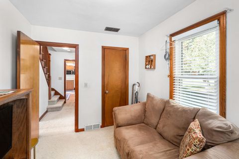 Tiny photo for 993 Scenic Dr, Two Harbors, MN 55616 (MLS # 6122444)