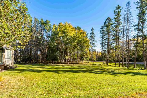 Tiny photo for 993 Scenic Dr, Two Harbors, MN 55616 (MLS # 6122444)
