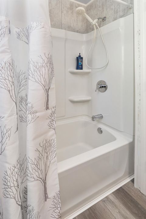 Tiny photo for 993 Scenic Dr, Two Harbors, MN 55616 (MLS # 6122444)