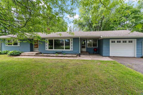 Photo of 908 Lakeshore Dr, Moose Lake, MN 55767 (MLS # 6127013)