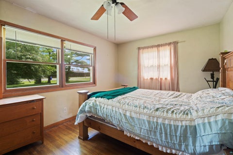 Tiny photo for 908 Lakeshore Dr, Moose Lake, MN 55767 (MLS # 6127013)