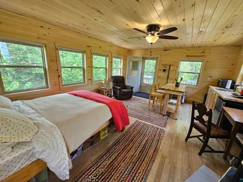 Tiny photo for 839 Loon Rd, Two Harbors, MN 55616 (MLS # 6124553)