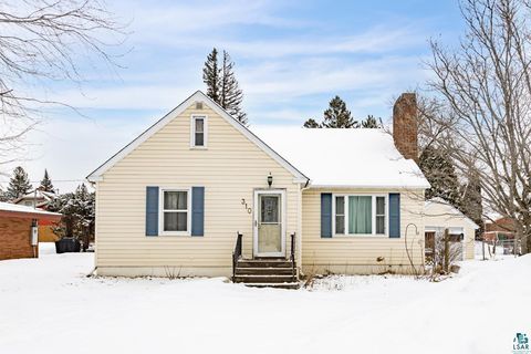 Photo of 310 18th St, Cloquet, MN 55720 (MLS # 6123965)