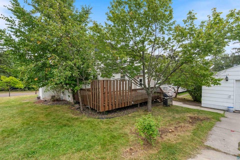 Tiny photo for 2337 E 8th St, Duluth, MN 55803 (MLS # 6127626)