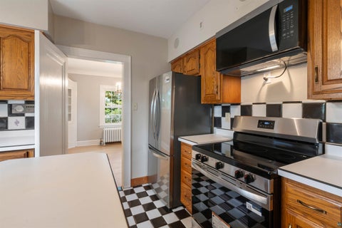Tiny photo for 2337 E 8th St, Duluth, MN 55803 (MLS # 6127626)