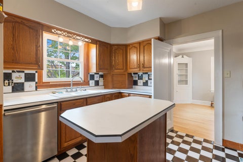 Tiny photo for 2337 E 8th St, Duluth, MN 55803 (MLS # 6127626)