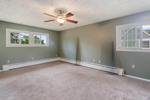 Tiny photo for 2337 E 8th St, Duluth, MN 55803 (MLS # 6127626)