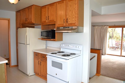 Tiny photo for 138 Artavia St, Duluth, MN 55811 (MLS # 6126466)