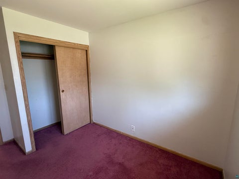 Tiny photo for 138 Artavia St, Duluth, MN 55811 (MLS # 6126466)