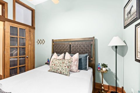 Tiny photo for 1 N Lake Ave, Duluth, MN 55805 (MLS # 6125187)