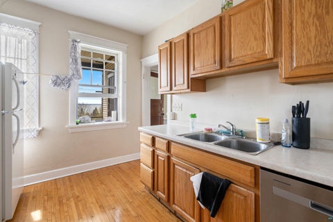 Tiny photo for 1432 E 4th St, Duluth, MN 55805 (MLS # 6127429)