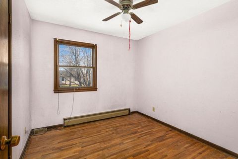 Tiny photo for 101 Hays Cr, Silver Bay, MN 55614 (MLS # 6122934)