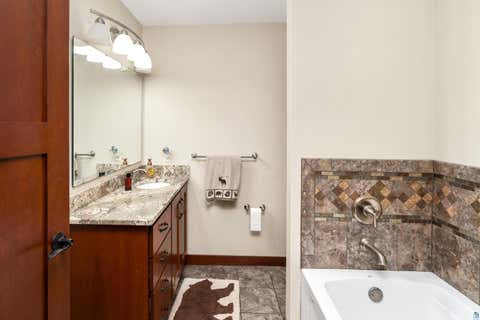 Tiny photo for 4934 Greystone St, Hermantown, MN 55811 (MLS # 6125801)