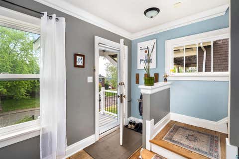 Tiny photo for 1907 E 5th St, Duluth, MN 55812 (MLS # 6127304)