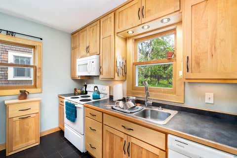 Tiny photo for 1907 E 5th St, Duluth, MN 55812 (MLS # 6127304)