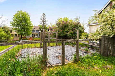 Tiny photo for 1907 E 5th St, Duluth, MN 55812 (MLS # 6127304)