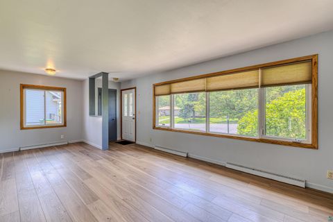 Tiny photo for 2113 Hutchinson Rd, Duluth, MN 55811 (MLS # 6126152)