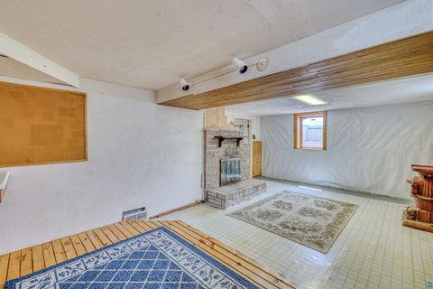 Tiny photo for 2113 Hutchinson Rd, Duluth, MN 55811 (MLS # 6126152)