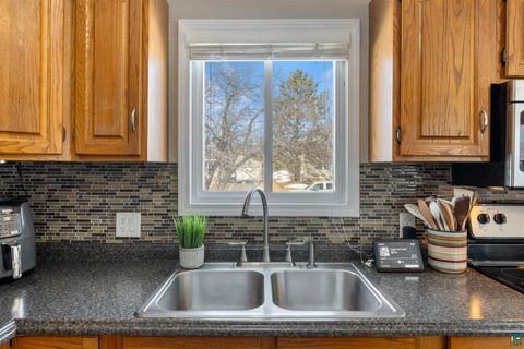 Tiny photo for 204 Brandon Rd, Hoyt Lakes, MN 55750 (MLS # 6124151)