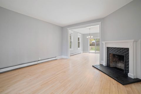 Tiny photo for 625 Woodland Ave, Duluth, MN 55812 (MLS # 6123489)