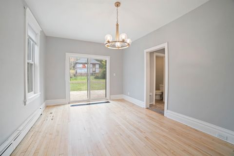 Tiny photo for 625 Woodland Ave, Duluth, MN 55812 (MLS # 6123489)