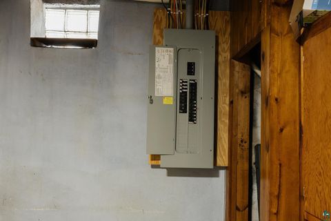 Tiny photo for 1125 Minnesota St, Hibbing, MN 55746 (MLS # 6124191)