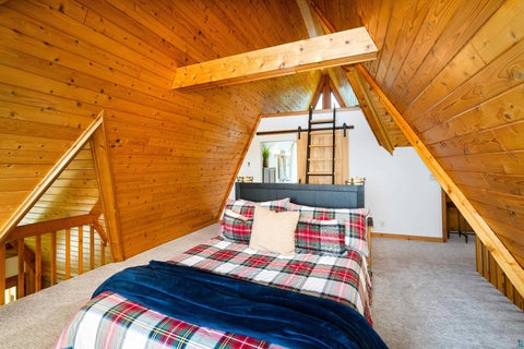 Tiny photo for 6918 W Van Rd, Duluth, MN 55803 (MLS # 6127668)