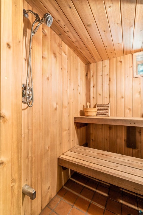 Tiny photo for 211 N 24th Ave E AVE, Duluth, MN 55812 (MLS # 6128433)